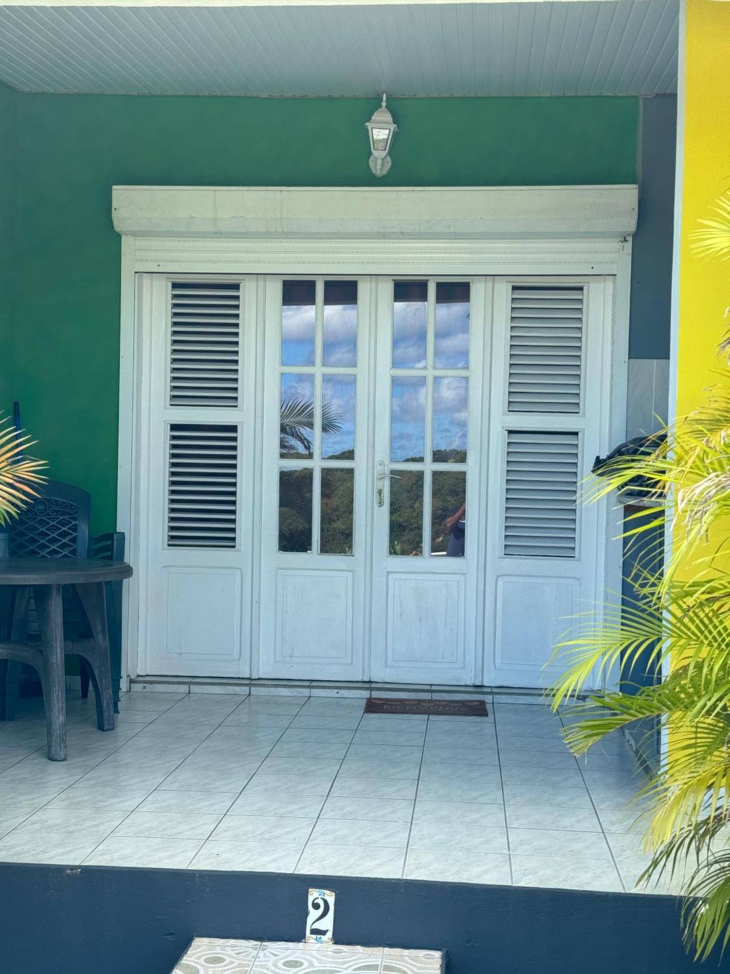 Gite Allee Des Cocotiers Saint-Francois  Exterior photo